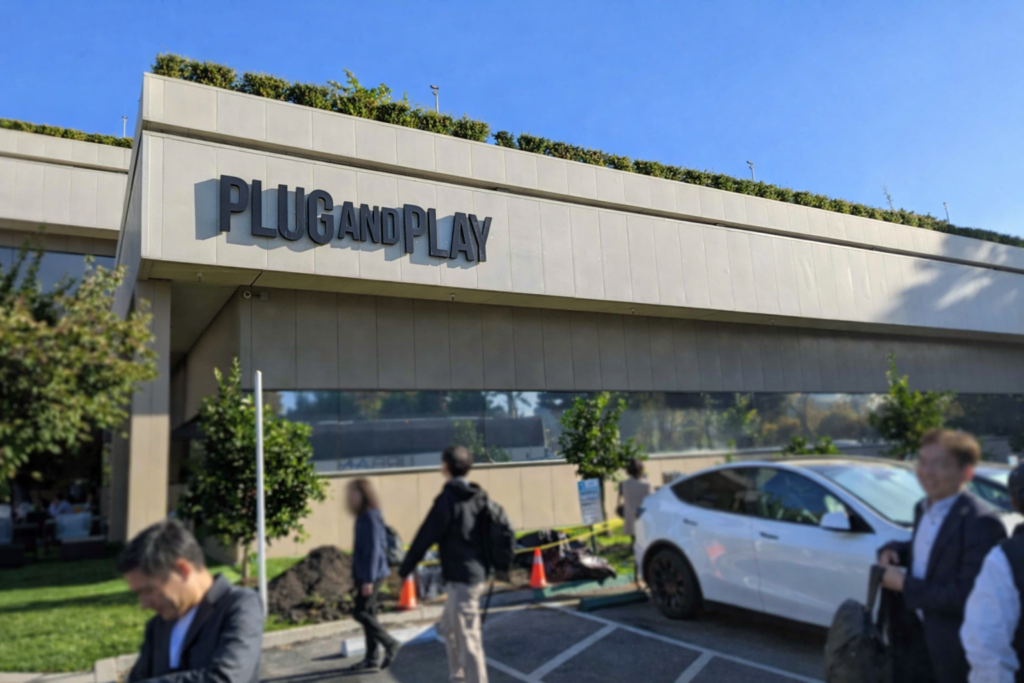 Plug and Play Tech Center